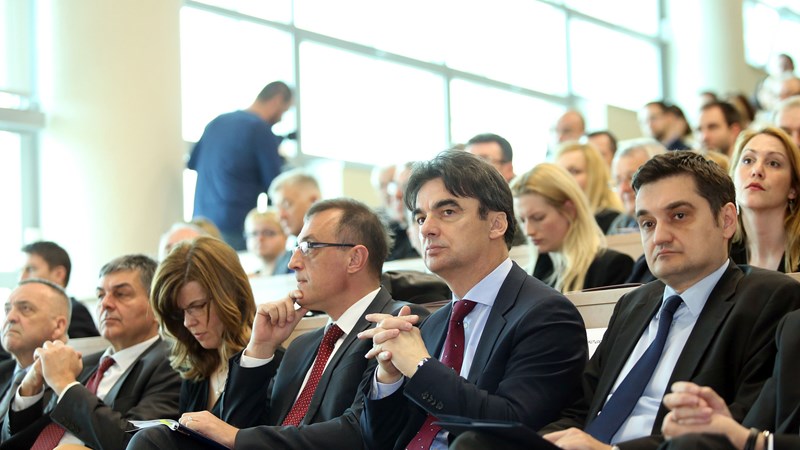 Potpredsjednik Grčić: U korištenju EU fondova država može odraditi samo dio posla